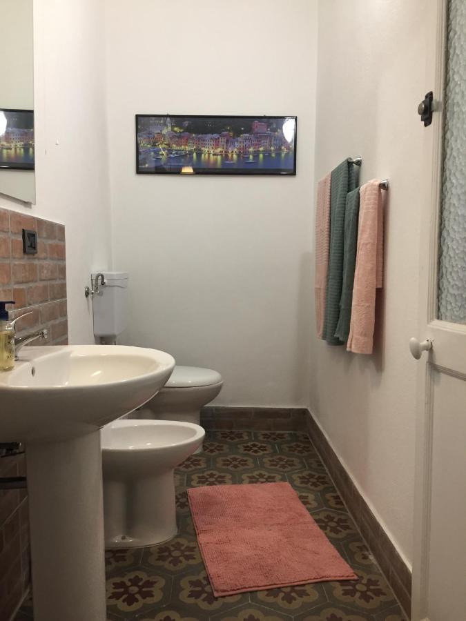Bed & Breakfast Dormire Dai Grimaldi Genova